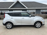 Used 2021 Kia Soul LX image 2