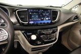 Used 2023 Chrysler Pacifica Touring-L image 5