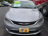 Used 2015 Chrysler 200 Limited w/ Convenience Group image 3