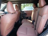 New 2025 Mitsubishi Outlander SEL image 5