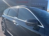 Used 2023 Kia Telluride S image 3