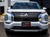 New 2025 Mitsubishi Outlander SE image 2