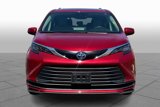Used 2024 Toyota Sienna LE image 3