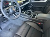 New 2025 Porsche Cayenne Coupe image 4
