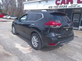 Used 2017 Nissan Rogue SV image 5