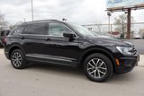 Used 2020 Volkswagen Tiguan SE w/ Panoramic Sunroof Package image 3