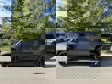 Used 2023 Land Rover Defender 130 X-Dynamic SE image 2