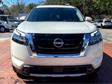 New 2025 Nissan Pathfinder Platinum image 2