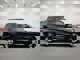 Used 2024 Ford Explorer XLT w/ Equipment Group 202A image 5