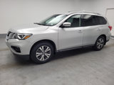 Used 2020 Nissan Pathfinder S image 2