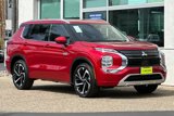 New 2025 Mitsubishi Outlander SEL image 2