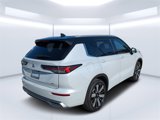 New 2025 Mitsubishi Outlander SEL image 3