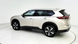 Used 2024 Nissan Rogue SL w/ SL Premium Package image 2