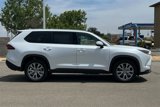 New 2025 Toyota Grand Highlander FWD image 3