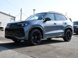 New 2025 Volkswagen Tiguan SE R-Line image 3