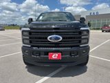 New 2025 Ford F250 Platinum w/ FX4 Off-Road Package image 2