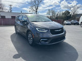 Used 2022 Chrysler Pacifica Touring-L w/ Uconnect Theater Family Group image 3