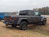 New 2025 Jeep Gladiator Sport image 4