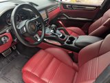 Used 2022 Porsche Cayenne Turbo image 4
