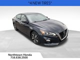 Used 2020 Nissan Altima 2.5 SV image 2