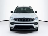 Used 2024 Jeep Compass Latitude image 2