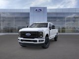 New 2025 Ford F350 Platinum image 2