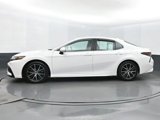 Used 2023 Toyota Camry SE image 5
