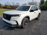 New 2025 Honda Pilot TrailSport image 2