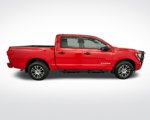 Used 2024 Nissan Titan SV w/ SV Convenience Package image 4