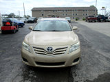Used 2010 Toyota Camry SE image 2