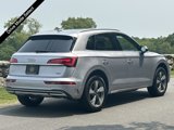 Used 2024 Audi Q5 2.0T Premium w/ Convenience Package image 4