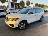 Used 2018 Nissan Pathfinder S image 2