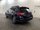 Used 2018 Subaru Outback 2.5i Limited image 3