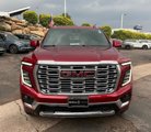 Used 2025 GMC Yukon Denali w/ Denali Reserve Package image 2