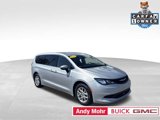 Used 2023 Chrysler Voyager LX image 1