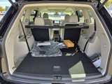 New 2025 Volkswagen Atlas SE image 6