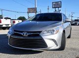 Used 2017 Toyota Camry image 2