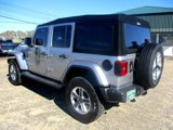 Used 2018 Jeep Wrangler Unlimited Sahara image 3