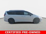 Certified 2023 Chrysler Pacifica Limited w/ S Appearance Package image 4