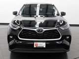 Certified 2023 Toyota Highlander XLE image 3