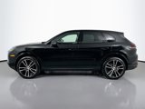 New 2025 Porsche Cayenne image 2