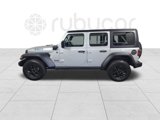 Used 2023 Jeep Wrangler Unlimited image 2