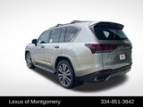New 2025 Lexus LX 700h Luxury image 3