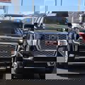Used 2023 GMC Yukon XL Denali image 2