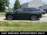 Used 2022 Jeep Grand Cherokee L Overland w/ Luxury Tech Group IV image 2
