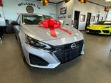 Used 2024 Nissan Altima 2.5 SV image 3
