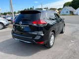 Used 2018 Nissan Rogue SV image 5