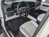 New 2025 Chevrolet Suburban Premier image 3