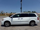 Used 2014 Chrysler Town & Country Touring-L w/ Driver Convenience Group image 4