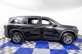Used 2024 Chevrolet Traverse LT image 4
